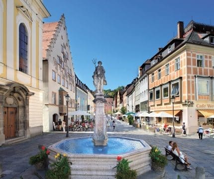 10Neptunbrunnen