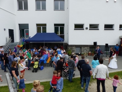 20160819_Bild_PM_Sommerfest_EinSteinchen.