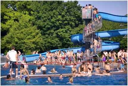 20160908_bild_der_sommer_geht_in_die_verlaengerung_die_lahnsteiner_freibadsaison_auch-docx