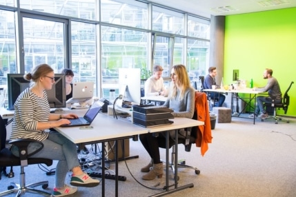 bezahlt-fuers-shoppen-die-koelner-e-commerce-agentur-woogency-bie