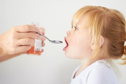 die-besten-heilpflanzen-bei-kinderhusten