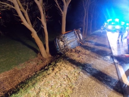 pol-cux-unfall-mit-einer-schwerverletzten-in-geestland