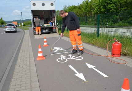 Fuß_Radwegmarkierung Web