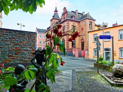 PM_Rathäuser der Stadtverwaltung öffnen ab 19. Juli_Bild Rathaus