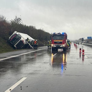 Unfall A1 Sittensen - Verkehrsunfall auf Höhe des Rastplatz Ostetal Süd